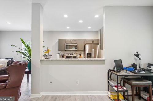 1187 2 St, Atlanta GA 30318-4610 exterior