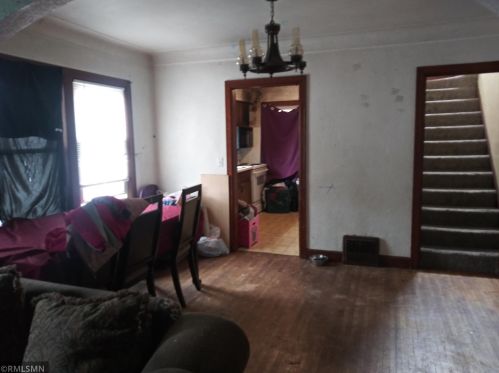 201 6 Ave, Princeton MN 55371-1111 exterior