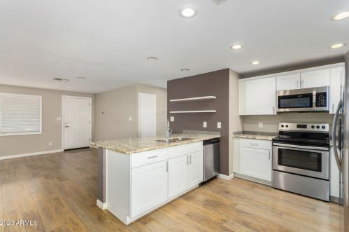 4110 Crocus Dr, Phoenix AZ  85032-5420 exterior