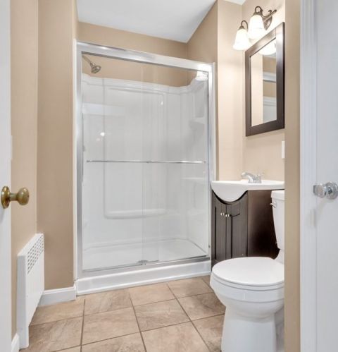 30 Kinnicutt Rd, Worcester MA 01602-1546 exterior