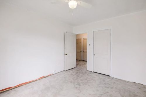 4323 Airport Blvd, Austin TX 78752-3826 exterior