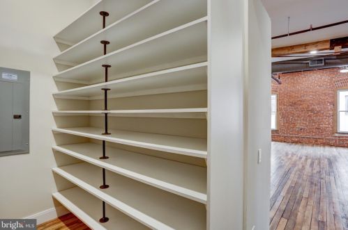 220 Prince St, Lancaster PA 17603-5878 exterior