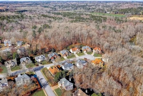 4350 Canterbury Walk Dr, Duluth GA 30097-8160 exterior