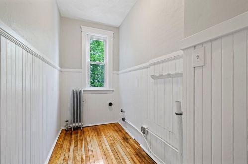 31 Hitchcock Rd, Worcester MA 01603-2622 exterior