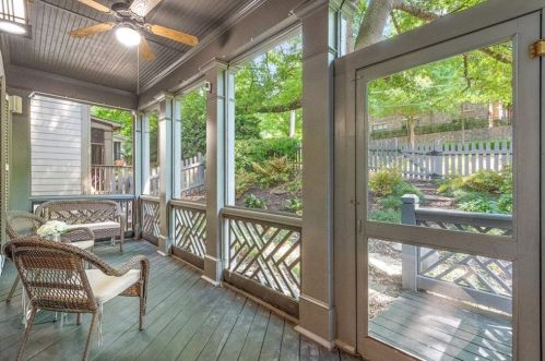 1371 Edmund Ct, Atlanta GA  30306-2236 exterior