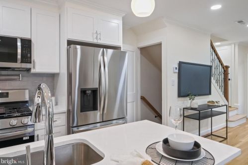 4330 Texas Ave, Washington DC  20019-4260 exterior