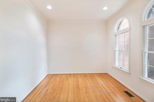 15302 Sweetridge Rd, Silver Spring MD 20905-3804 exterior