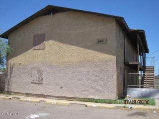 300 Broadway Rd, Phoenix AZ  85041-1745 exterior