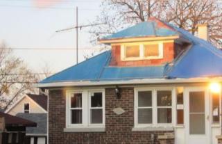 906 Wilcox St, Joliet, IL 60435-4659