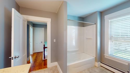 82 Allison St, Concord NH 03301-2811 exterior