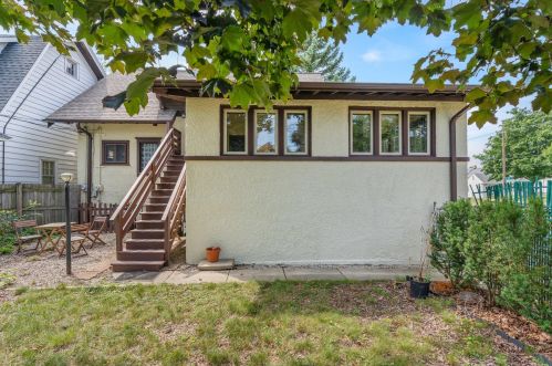 2044 59, Milwaukee WI 53210-1505 exterior