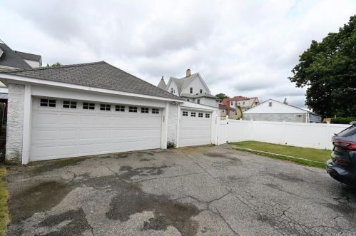 244 Smt Ave, Mount Vernon NY 10550-1560 exterior