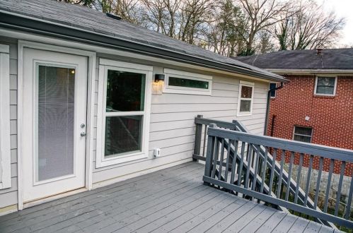 266 Childs Dr, Atlanta GA 30314-2022 exterior