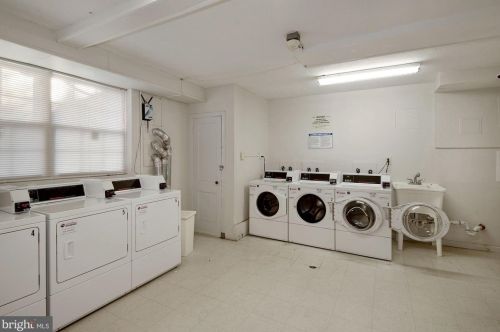 939 Longfellow St, Washington DC  20011-8238 exterior