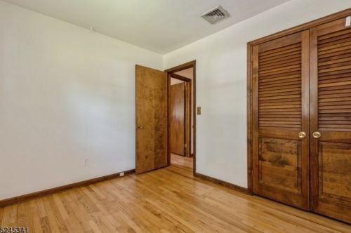 91 Bolton Blvd, Berkeley Heights NJ 07922-1451 exterior