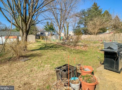 60 Route 156, Trenton NJ 08620-1728 exterior