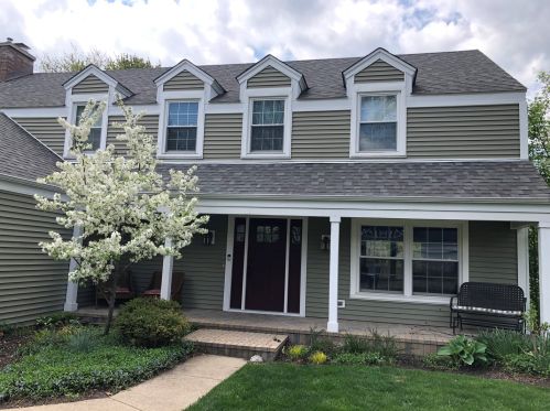 211 Chasse Cir, Saint Charles, IL 60174-5723