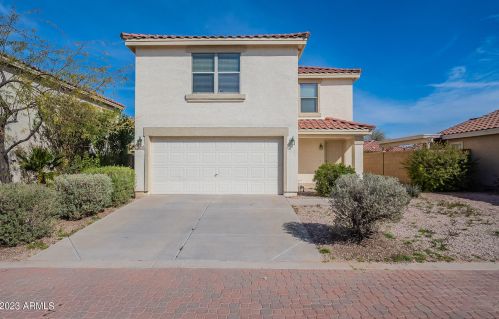 2420 Gleneagle Dr, Chandler AZ  85249-4640 exterior