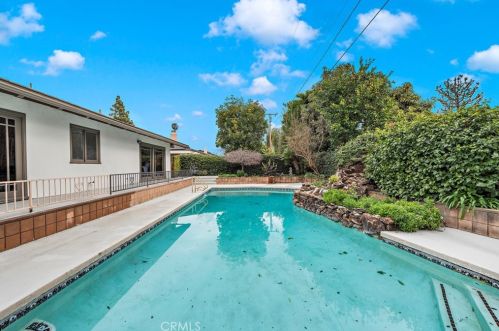 17552 Norwood Park Pl, Tustin CA  92780-2312 exterior