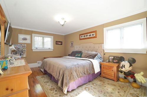 45 Grissom Way, Hauppauge NY 11788-4418 exterior