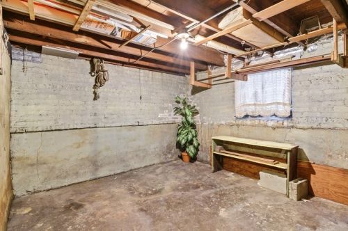 4947 Wellington Ave, Chicago IL 60641-5126 exterior