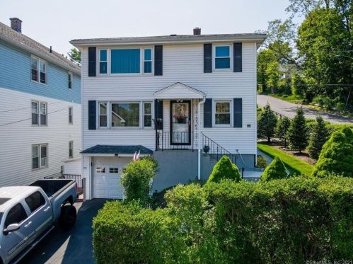 112 Silver St, New Britain, CT 06053-3706