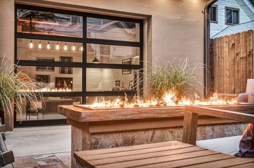 1411 Potter Ave, Milwaukee WI 53207-2115 exterior