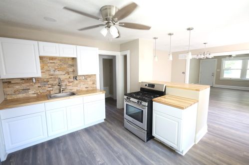 3627 39th St, Milwaukee WI  53216-3415 exterior