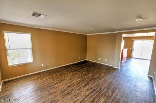 5869 Fantail Ln, Tucson AZ  85756-8637 exterior