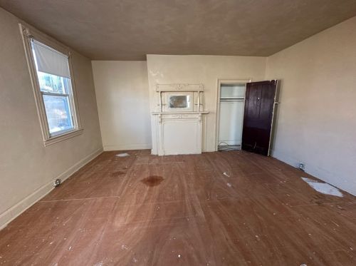 3358 Webster Ave, Pittsburgh PA  15219-3916 exterior