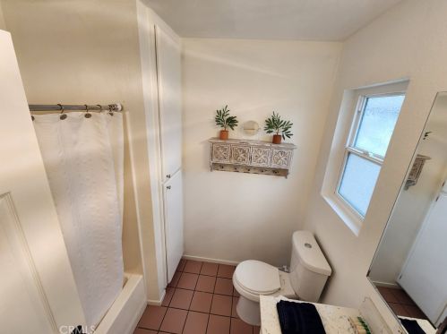 37200 Glenoaks Rd, Temecula CA 92592-8534 exterior