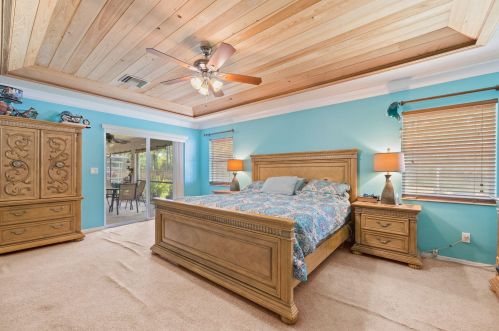 1802 Hickock Ter, Fort Pierce FL 34953-1111 exterior