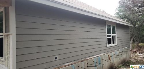 1113 Sunset Park, Spring Branch, TX 78070-4623