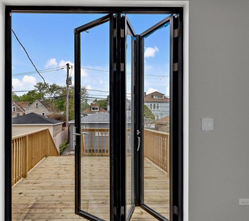 6822 Artesian Ave, Chicago IL  60629-1327 exterior