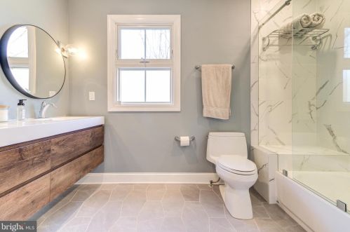 7509 Jackson Ave, Silver Spring MD 20912-5707 exterior