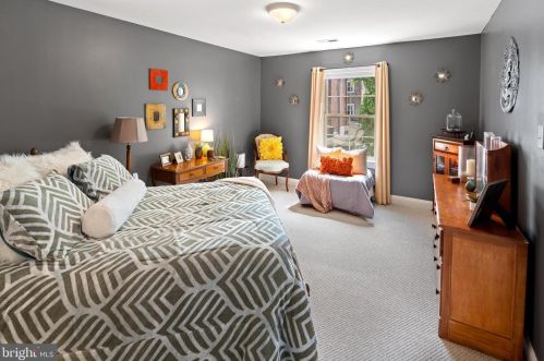 226 Ellsworth St, Philadelphia PA 19146-2826 exterior