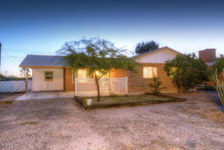 6465 Calle Luna, Tucson AZ  85710-5633 exterior