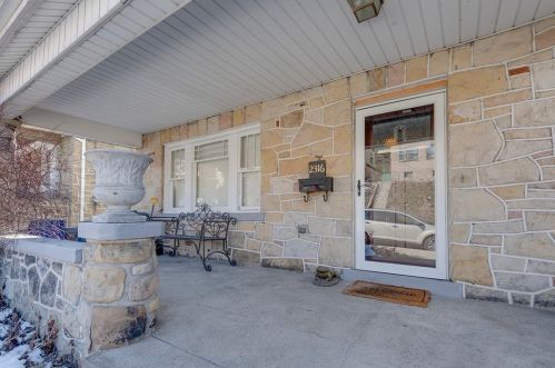 2316 Candace St, Pittsburgh, PA 15216-3142