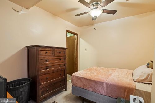 742 Johnston St, Philadelphia PA 19148-4943 exterior