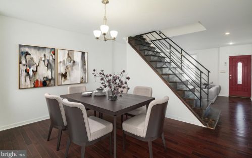 2645 Emerald St, Philadelphia PA 19134-2033 exterior