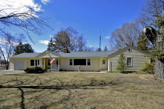 5321 3rd St, Kalamazoo, MI 49009-8891