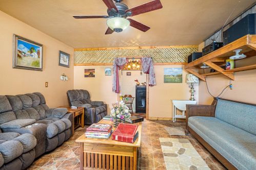 224 Elizabeth St, Sylvan Beach MI 49461-1311 exterior