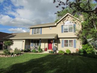 6116 117th St, Milwaukee, WI 53225-1125