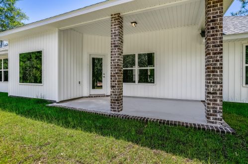 10152 American Farms Rd, Milton FL exterior