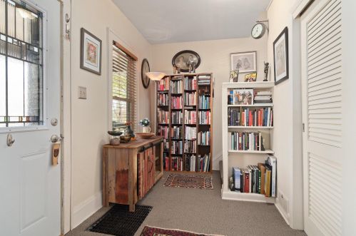 3324 Illinois Ave, Milwaukee WI 53207-3714 exterior