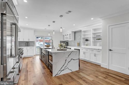 1337 Massachusetts Ave, Washington DC  20003-1540 exterior