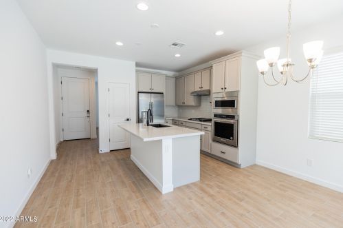 6424 17th Pl, Phoenix AZ  85016-4554 exterior