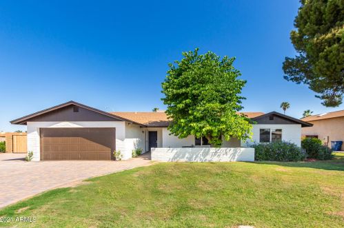 1198 Ivanhoe St, Chandler AZ  85225-3944 exterior