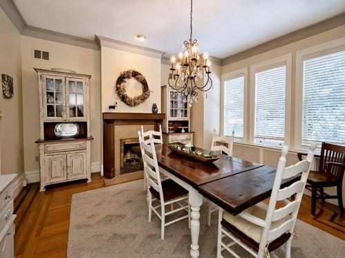 606 Bower Hill Rd, Pittsburgh PA 15243-1508 exterior