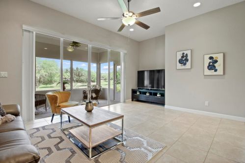 10671 Waterway Ln, Fort Pierce FL  34987-1910 exterior